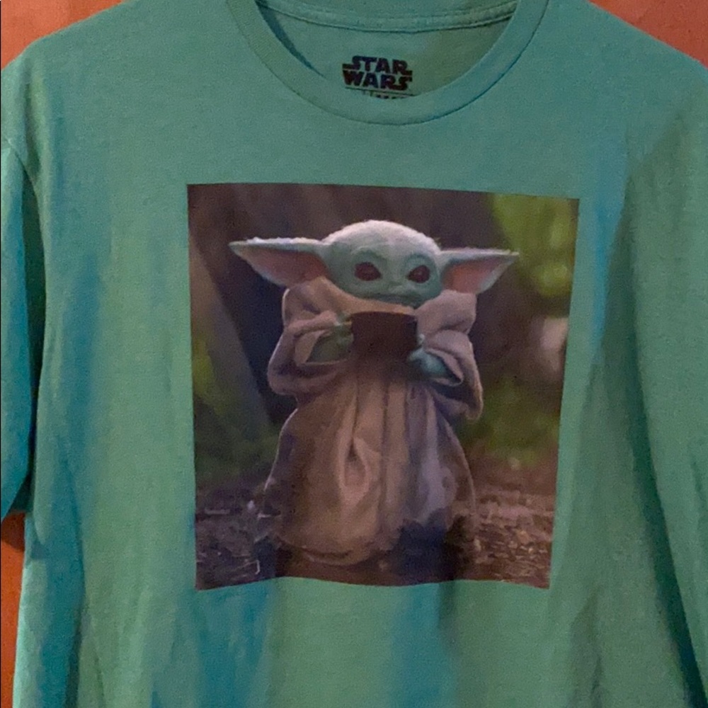 Baby yoda (Grogu) tshirt